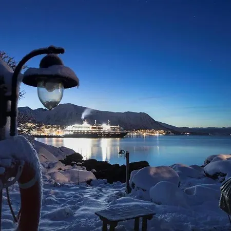 Camping Norway Cabins And Camping Glamping *